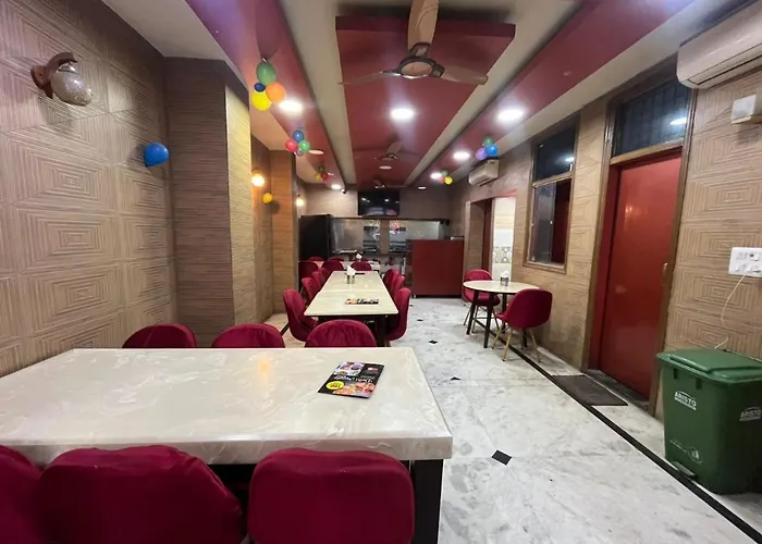 Nitin Palace