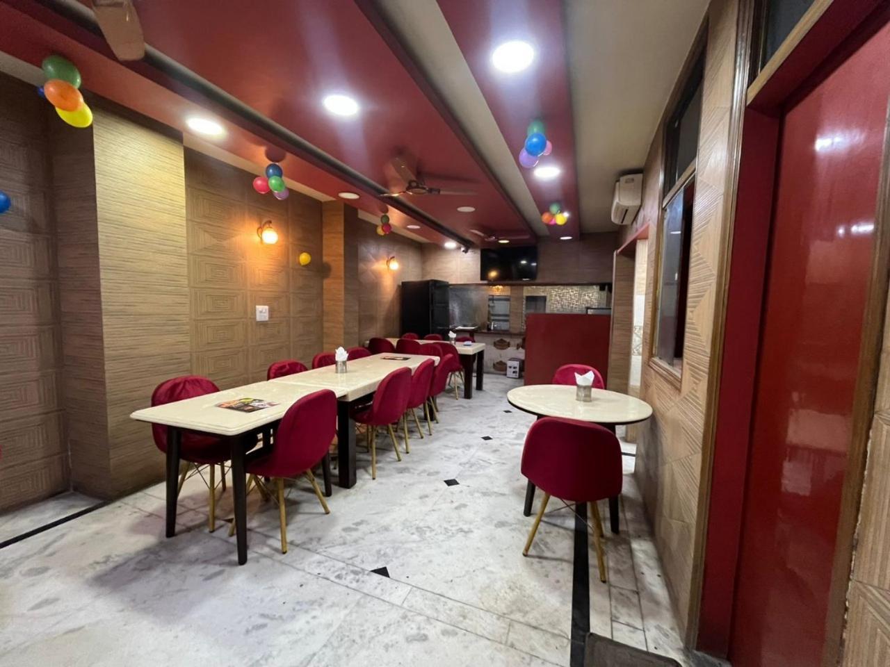Nitin Palace Guest house New Delhi